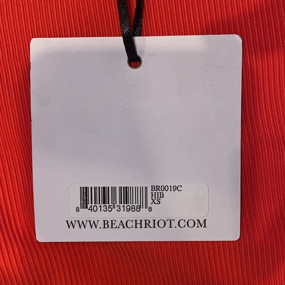 Brand New Supportive Beach Riot Sport Tank Top - Size XS - Picture 5 of 5